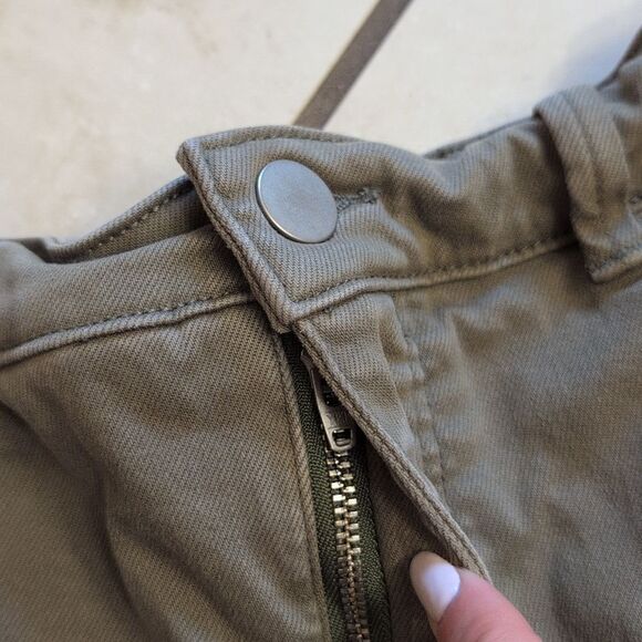 Everlane Olive Green Shorts Khaki Cotton Elastane Blend Size 4 - Picture 5 of 8